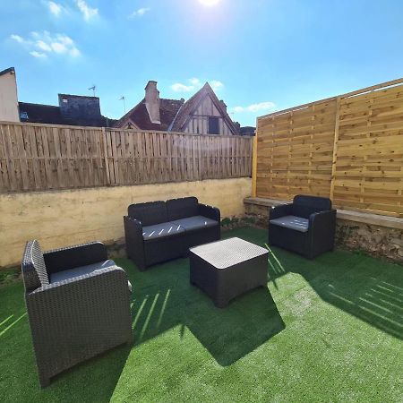 Maison Charme Avec Terrasse Hypercentre, Tres Calme Joigny Luaran gambar